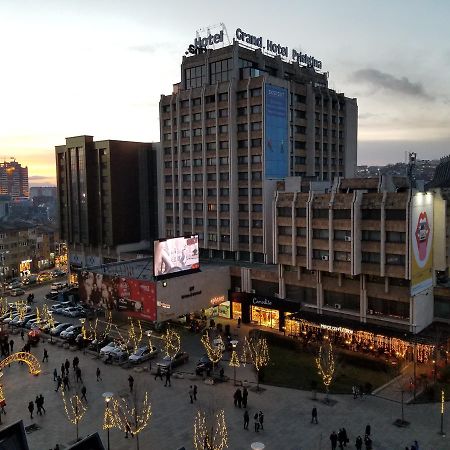 Super Central & Panoramic - Leo'S Apartment Приштина Экстерьер фото
