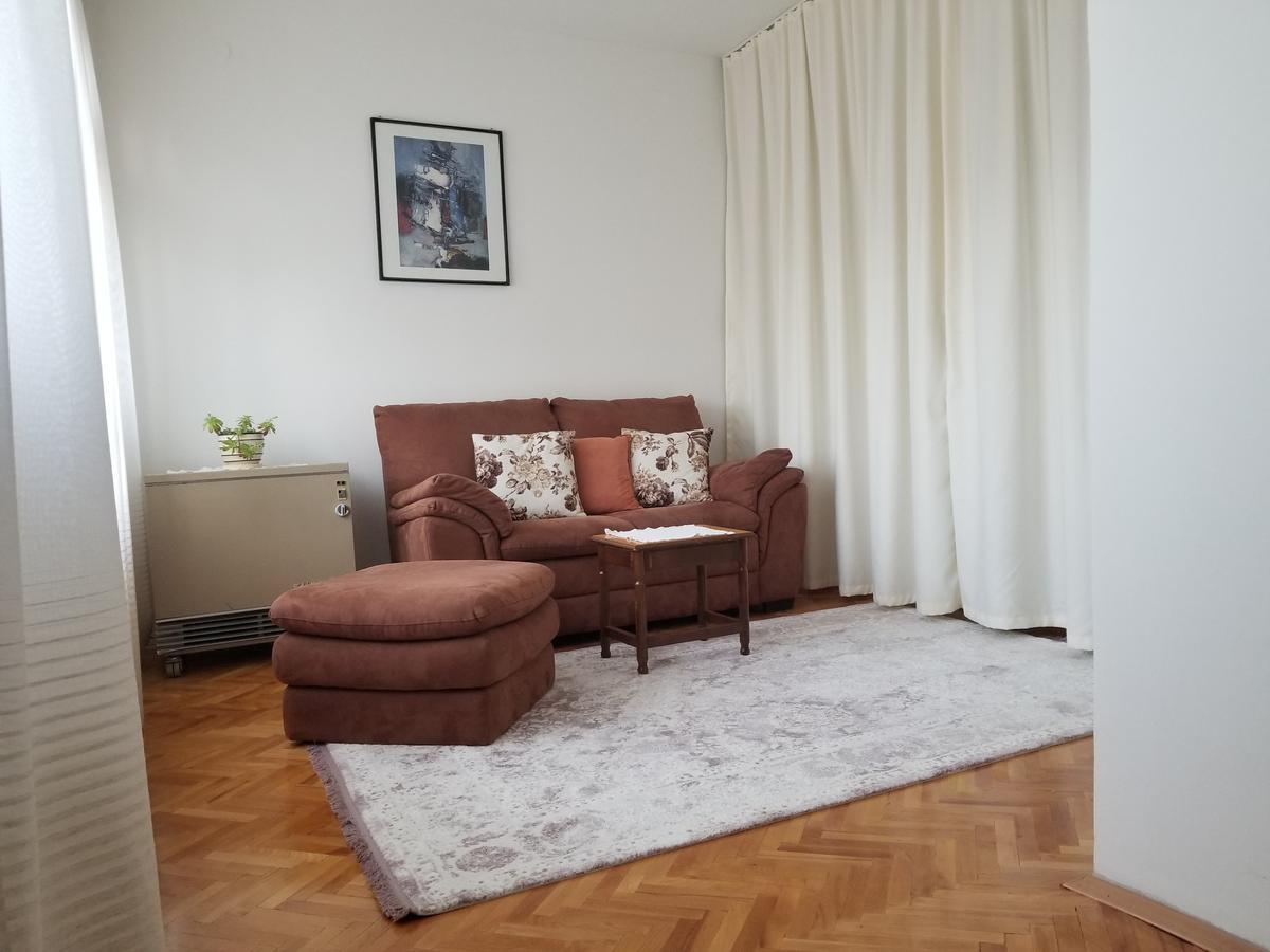 Super Central & Panoramic - Leo'S Apartment Приштина Экстерьер фото